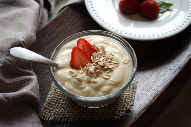 Healthy nut-free snacks - Yogurt