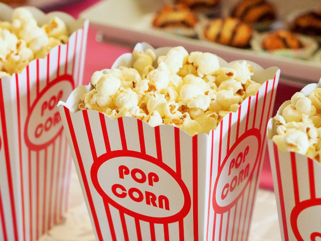 Healthy nut-free snacks - Popcorn