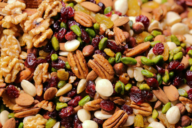 Healthy packaged snacks - Trail mix